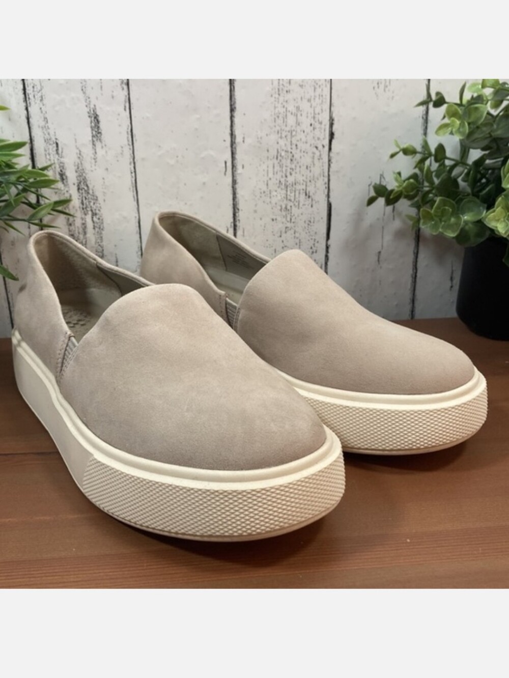 Vince Camuto Abbinna Platform Gray Slip On Sneakers, 6M
